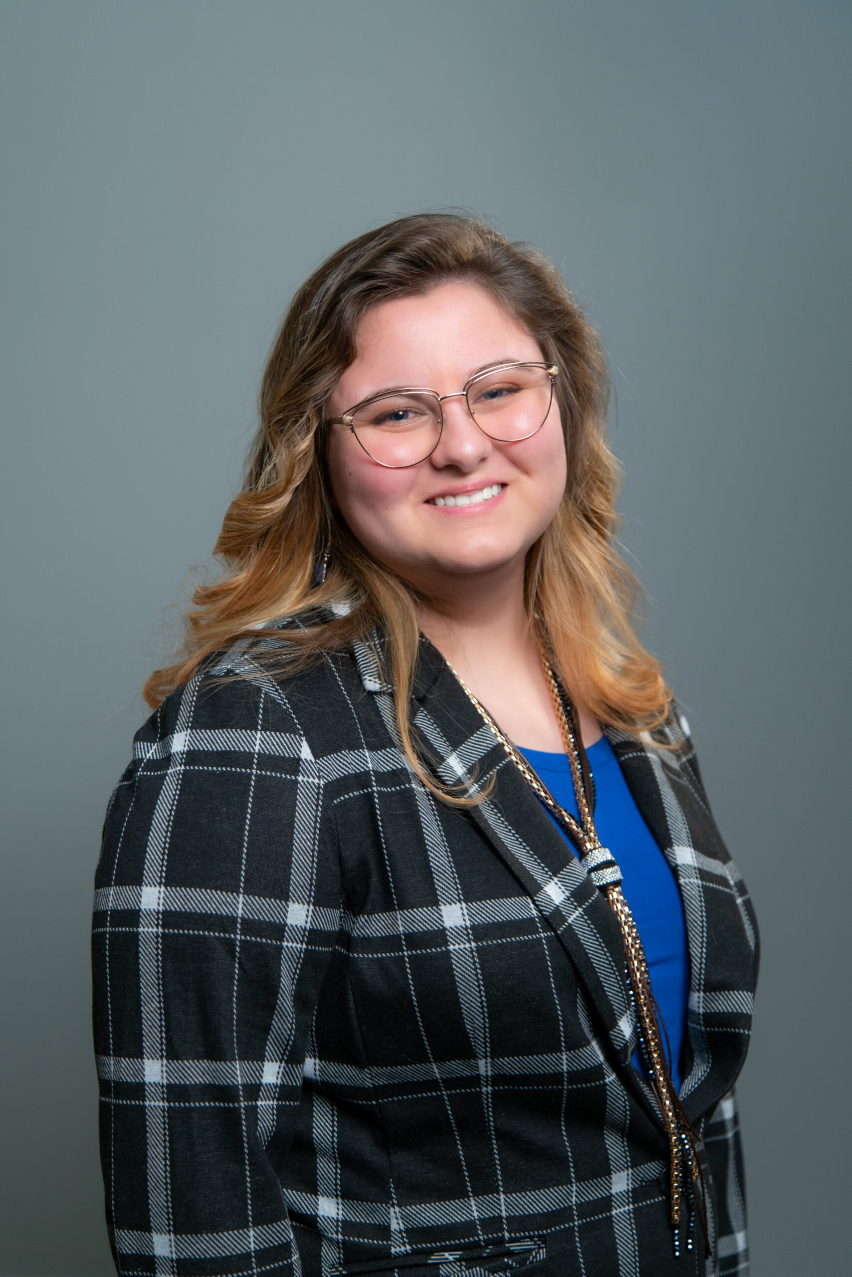 Hannah Reeve Headshot